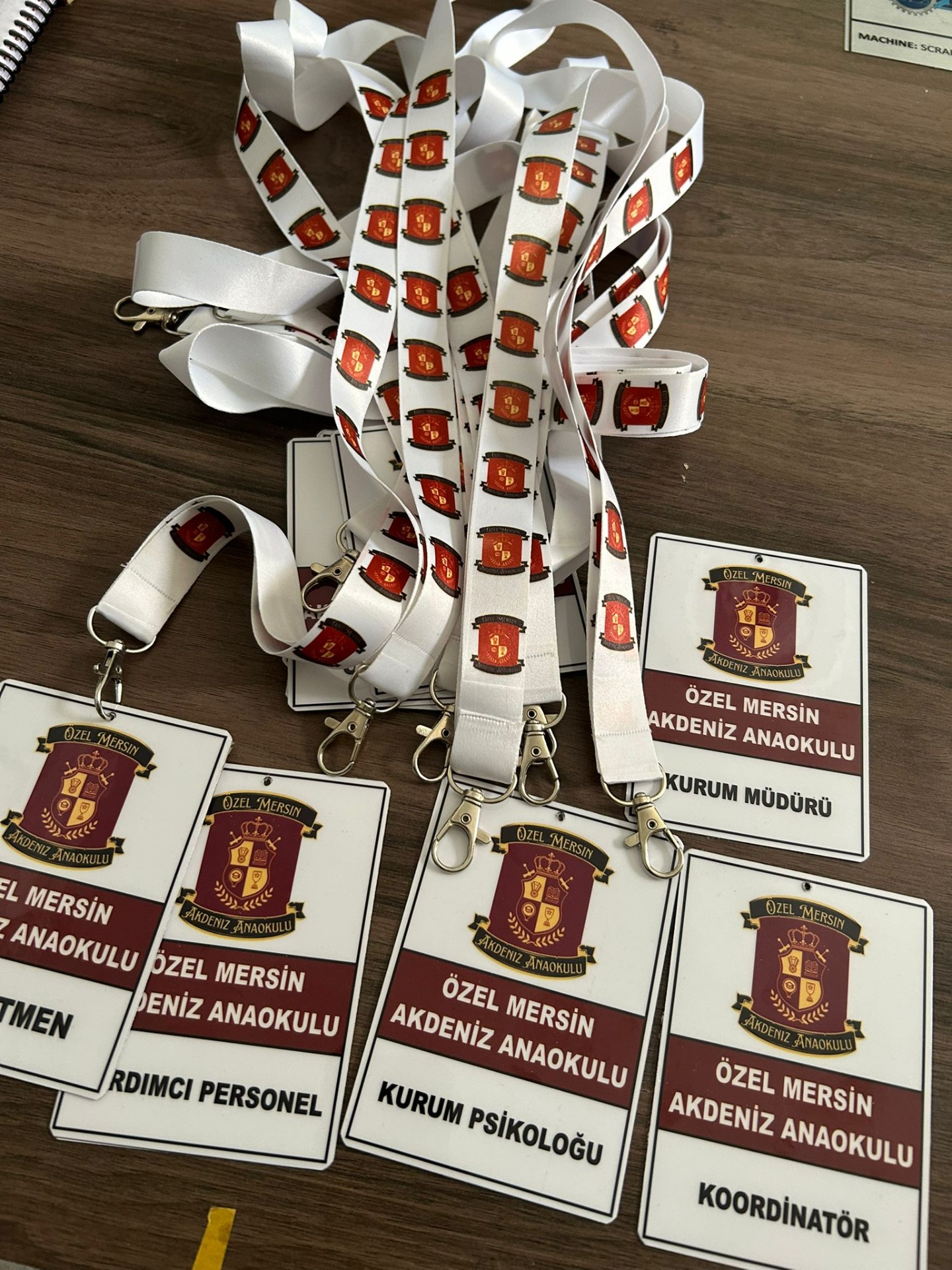 Plastik Kart Yakalıklar
